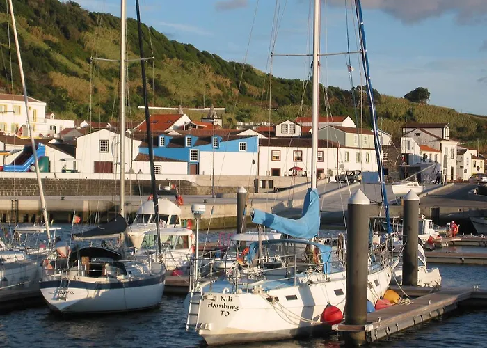 Casa Da Ribeira 4* ラジェス・ド・ピコ