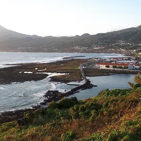 Casa Da Ribeira Bed & Breakfast