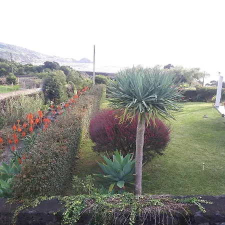 Casa Da Ribeira Bed & Breakfast