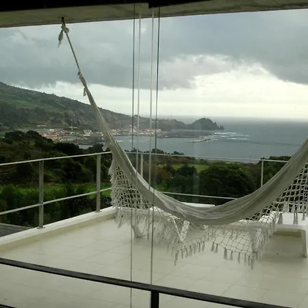 Casa Da Ribeira Lajes do Pico