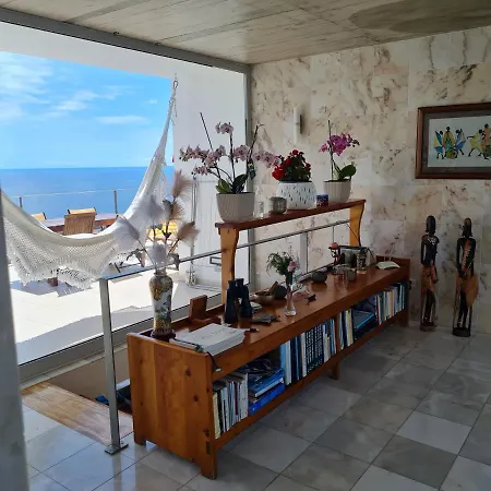 Bed & Breakfast Casa Da Ribeira Lajes do Pico