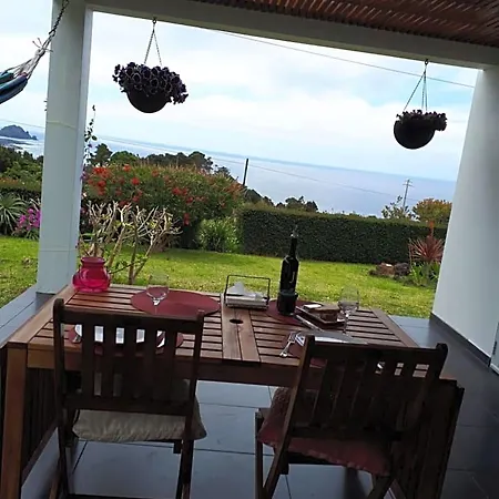 Casa Da Ribeira Lajes do Pico