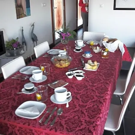Bed & Breakfast Casa Da Ribeira Lajes do Pico
