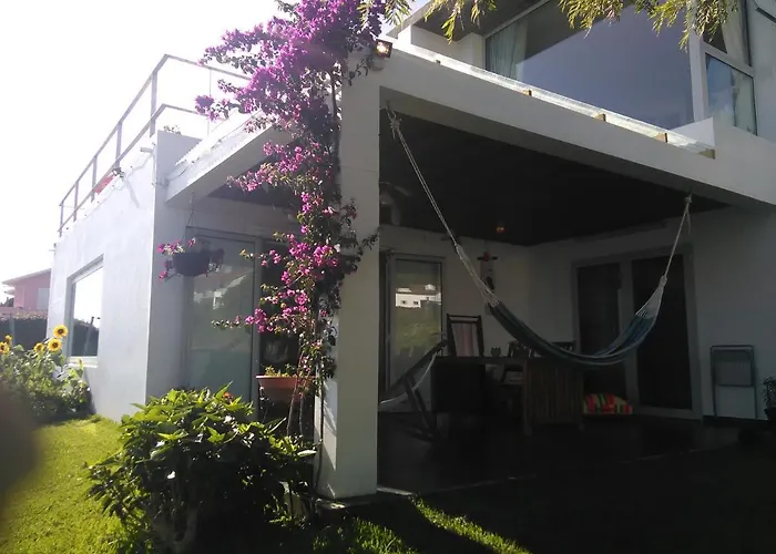 Bed & Breakfast Casa Da Ribeira Lajes do Pico