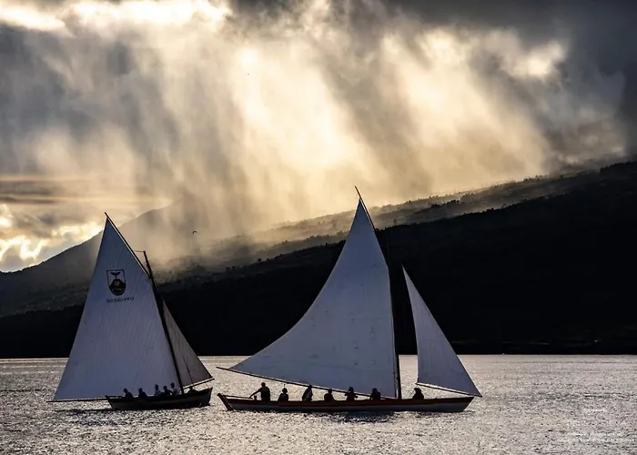 Casa Da Ribeira 4* Lajes do Pico